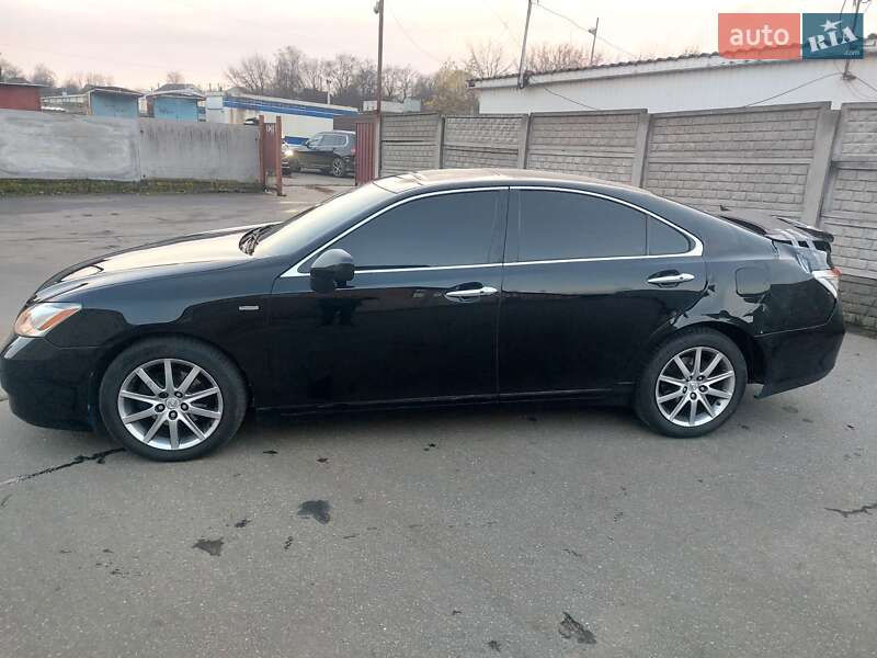 Седан Lexus ES 2008 в Виннице