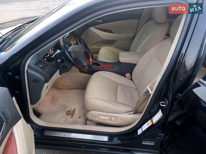 Седан Lexus ES 2008 в Виннице