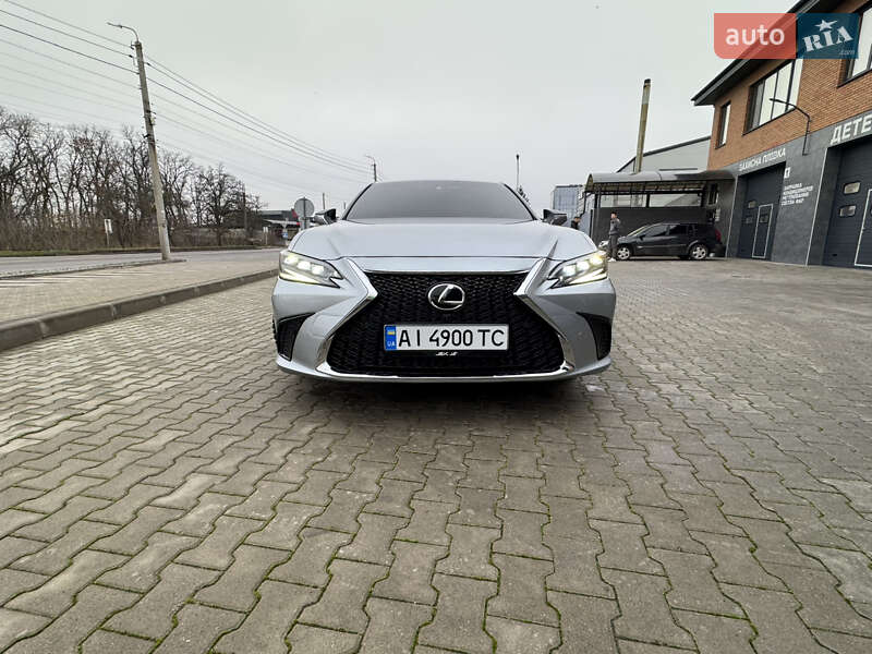 Седан Lexus ES 2023 в Белой Церкви