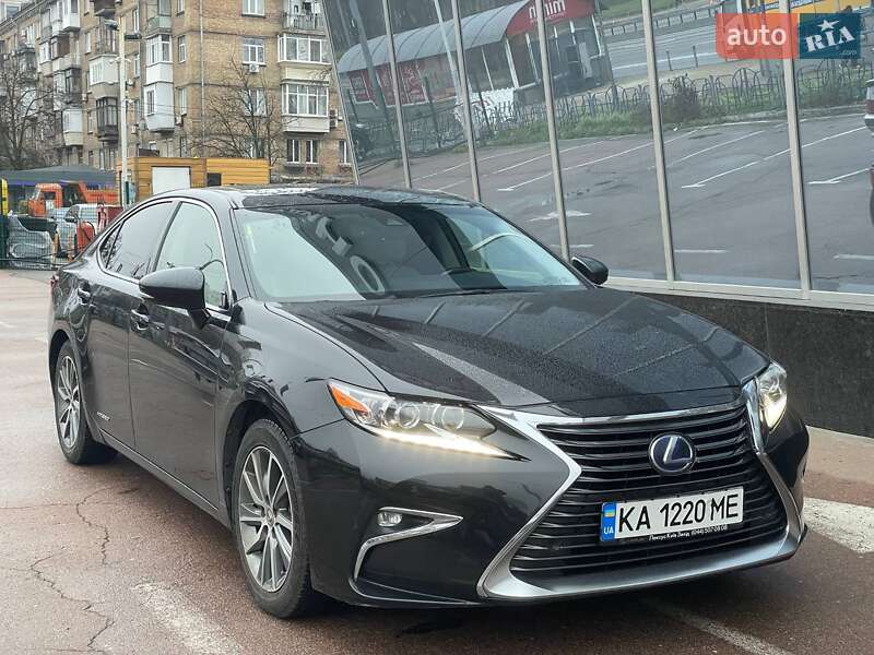 Lexus ES 2016