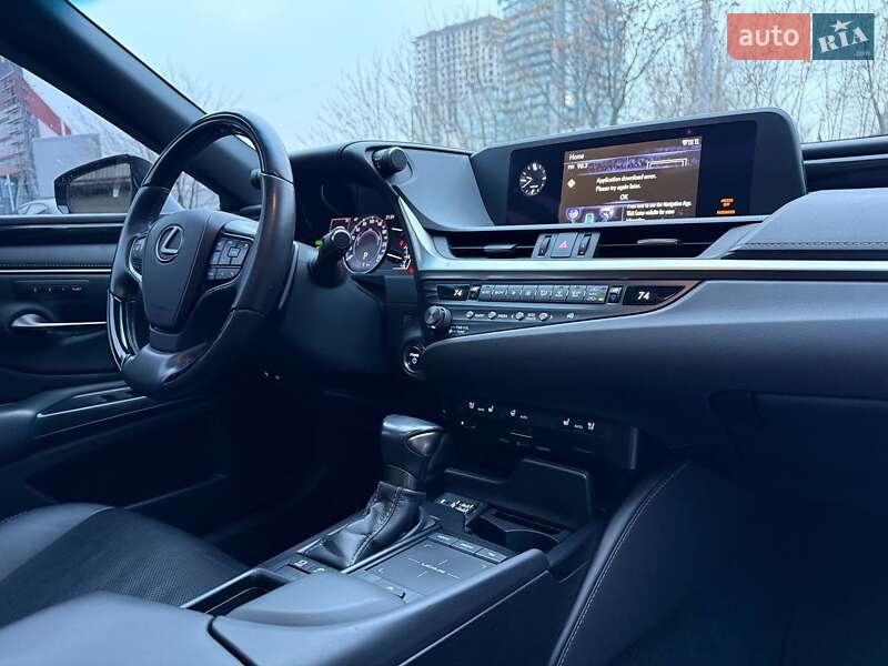 Седан Lexus ES 2020 в Днепре