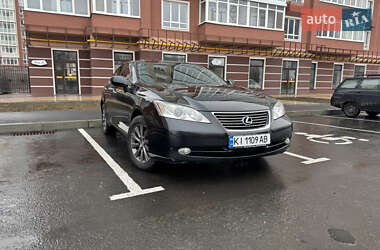 Седан Lexus ES 2006 в Умані