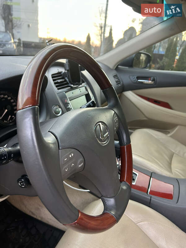 Седан Lexus ES 2008 в Тернополе