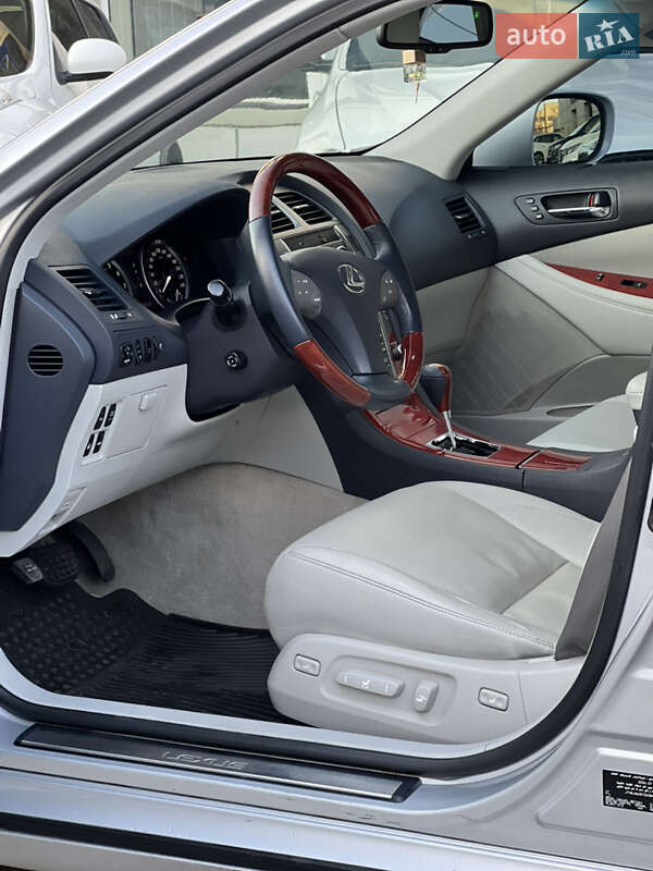 Седан Lexus ES 2006 в Одесі