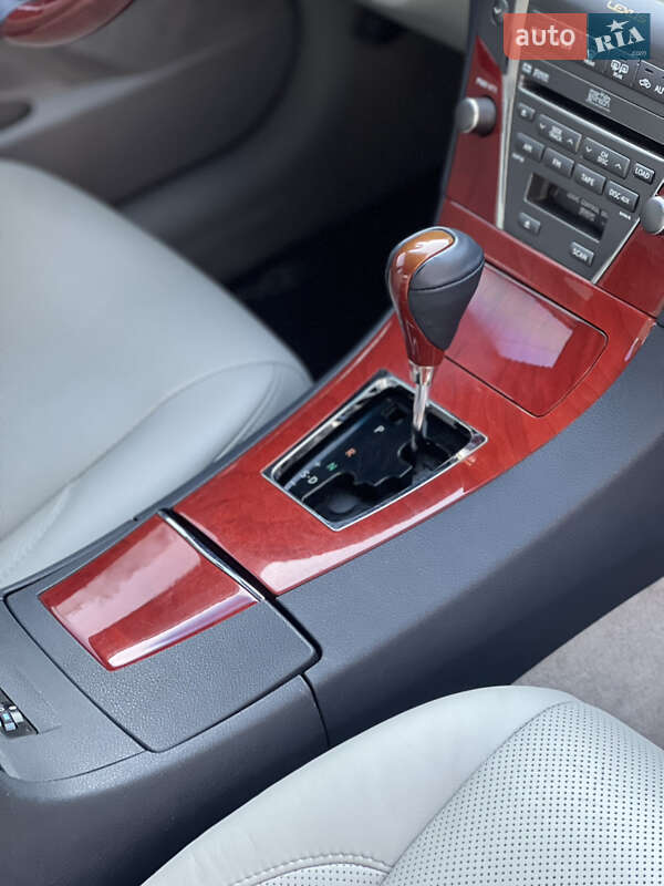 Седан Lexus ES 2006 в Одесі