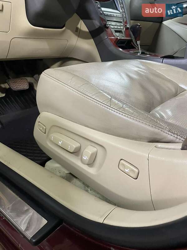 Седан Lexus ES 2008 в Бобровиці