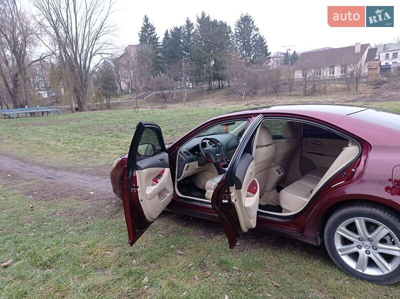 Седан Lexus ES 2008 в Бобровице