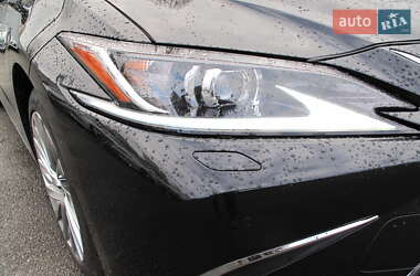 Седан Lexus ES 2024 в Києві фото 78 Седан Lexus ES 2024 в Києві