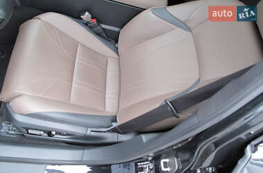 Седан Lexus ES 2024 в Києві фото 106 Седан Lexus ES 2024 в Києві