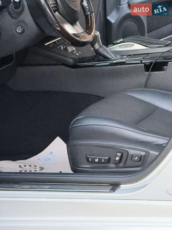 Седан Lexus ES 2016 в Одессе
