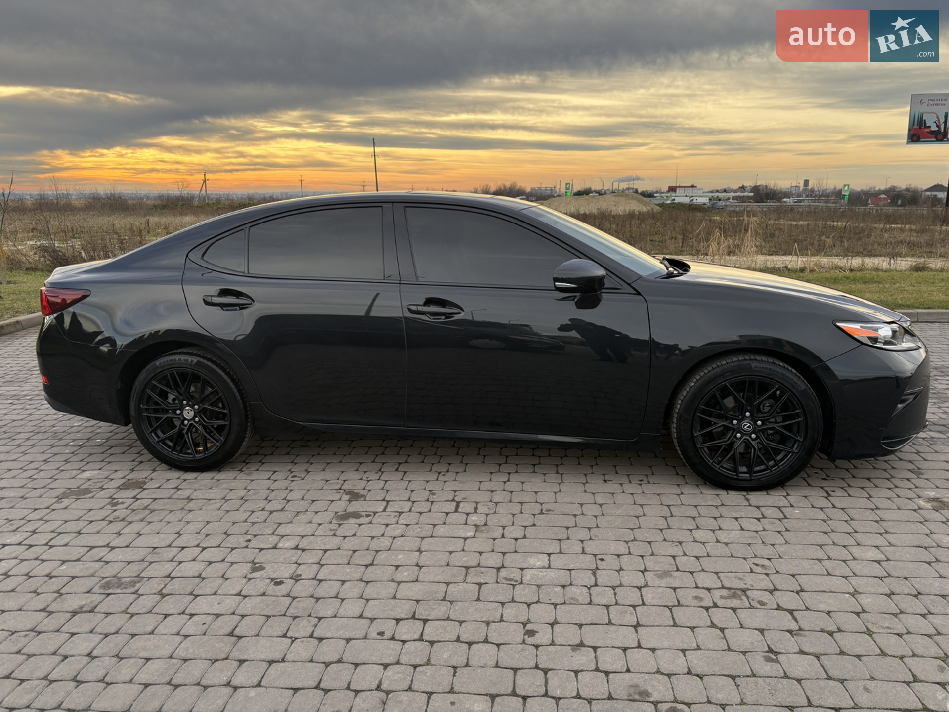 2017 Lexus ES - мініатюра 3