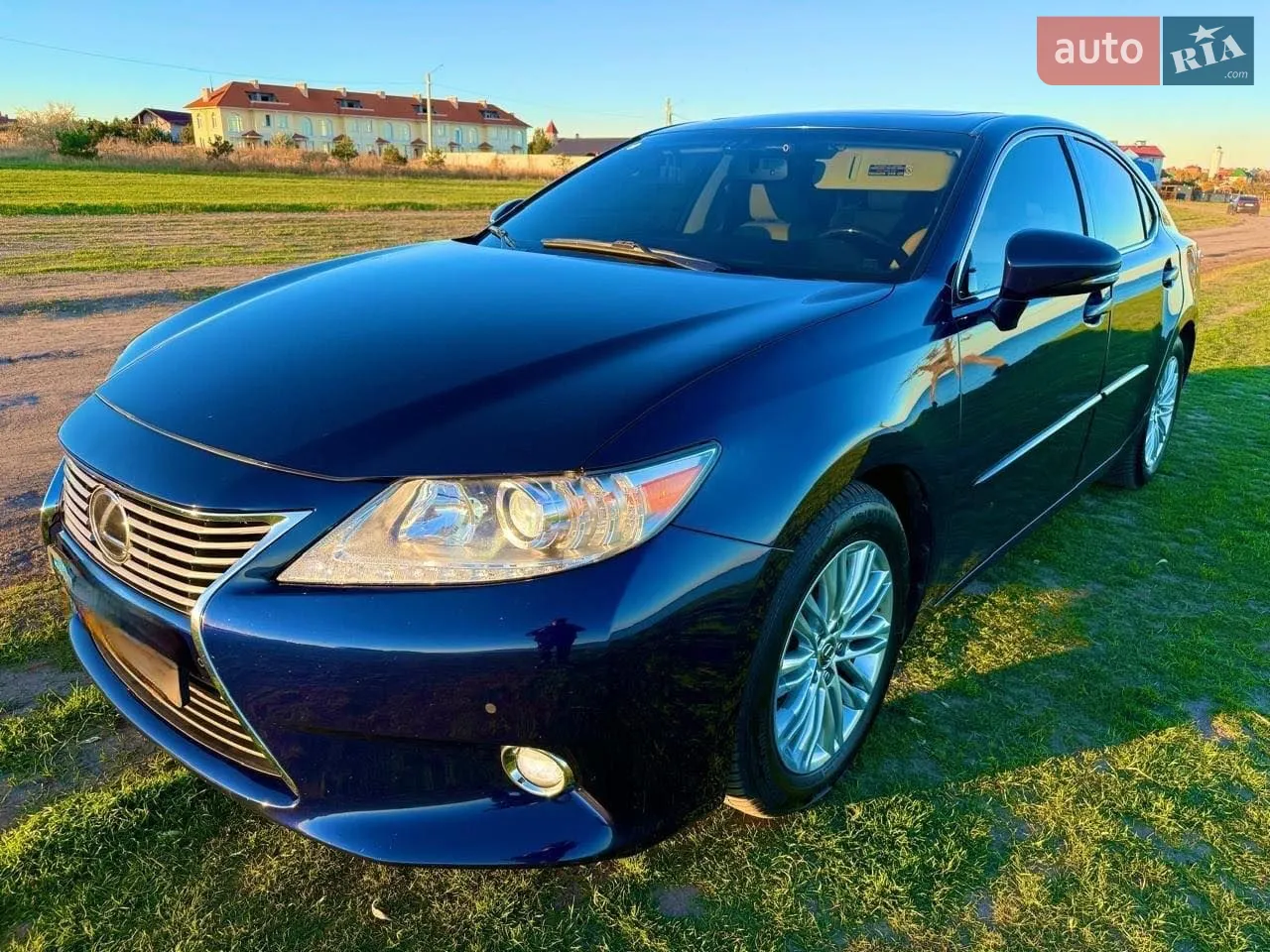 2016 Lexus ES - мініатюра 13