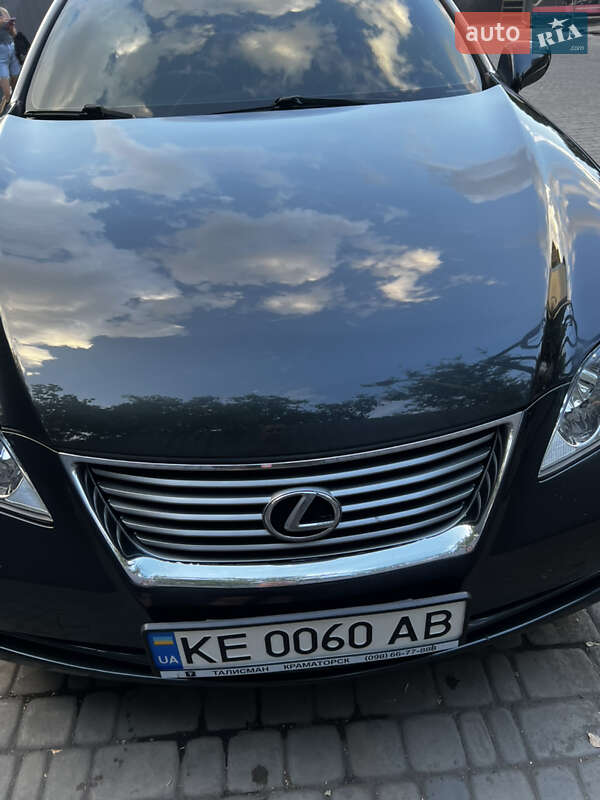 Седан Lexus ES 2008 в Кривом Роге