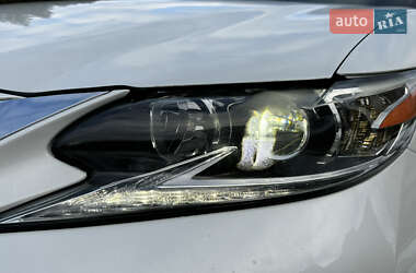 Седан Lexus ES 2016 в Сумах