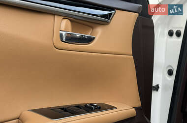 Седан Lexus ES 2016 в Сумах