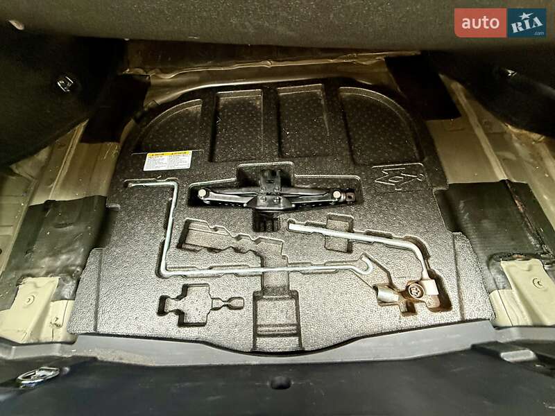 Седан Lexus ES 2018 в Одесі