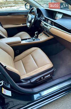 Седан Lexus ES 2017 в Николаеве фото 14 Седан Lexus ES 2017 в Николаеве