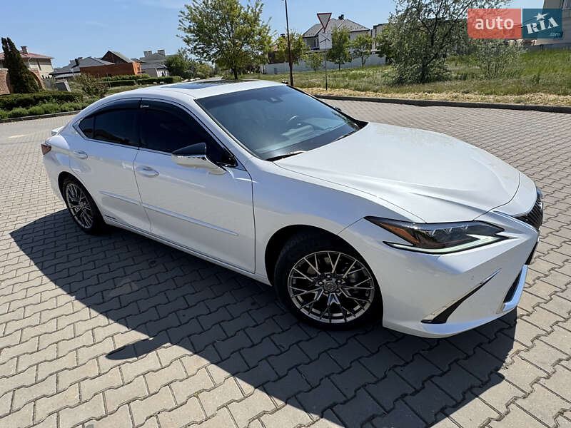 Седан Lexus ES 2020 в Одессе