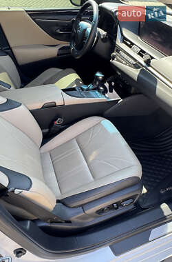 Седан Lexus ES 2020 в Одессе