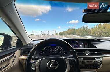 Седан Lexus ES 2015 в Одессе