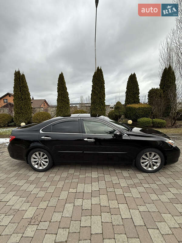 Седан Lexus ES 2008 в Сарнах