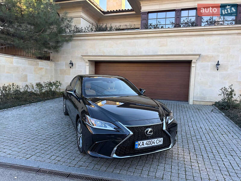 Седан Lexus ES 2023 в Одессе