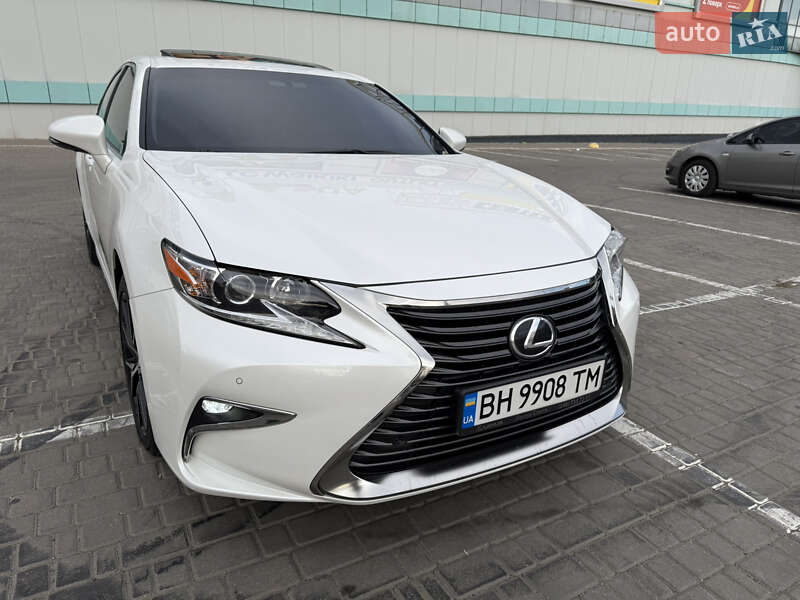 Седан Lexus ES 2017 в Одессе