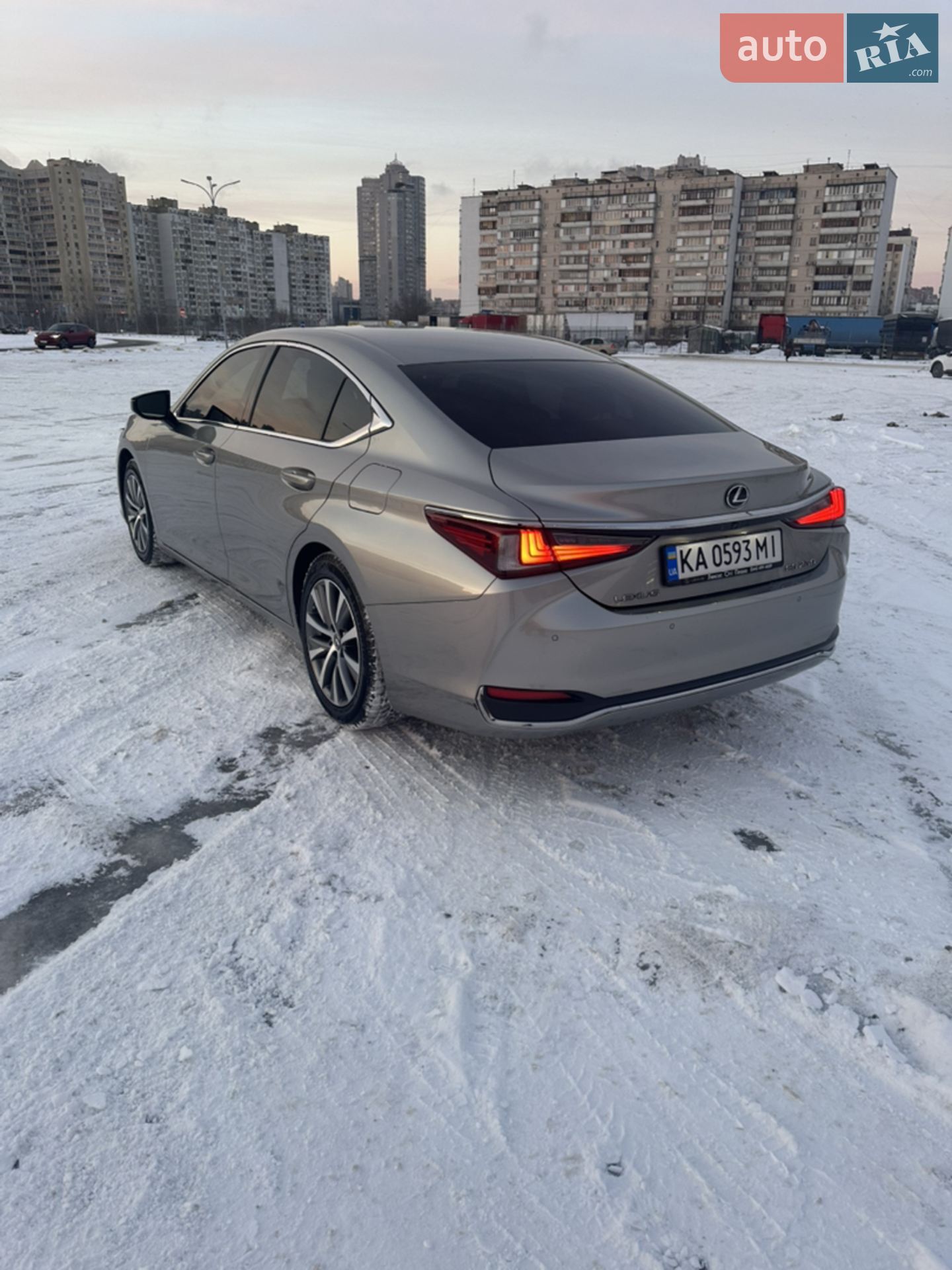 2019 Lexus ES - мініатюра 6