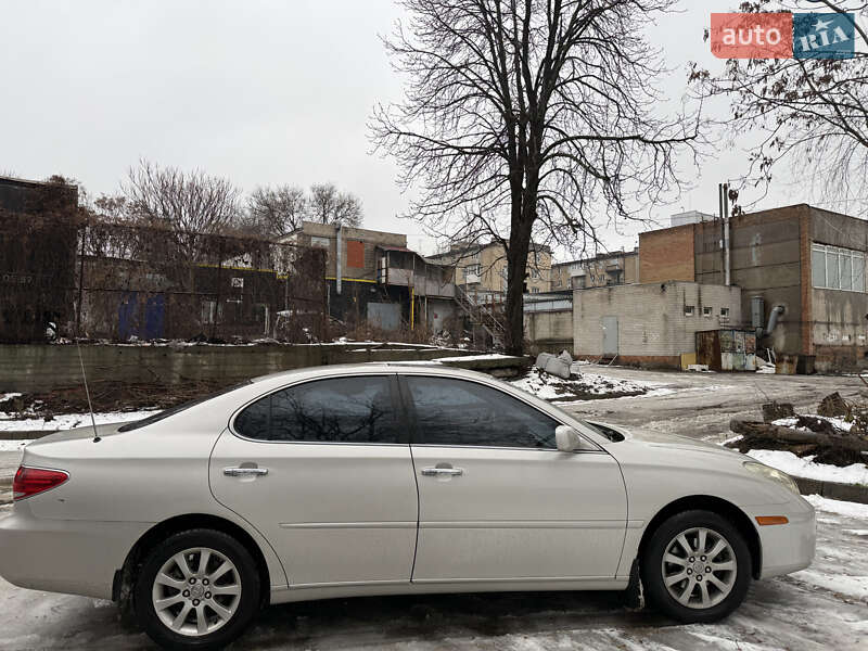 Седан Lexus ES 2005 в Днепре