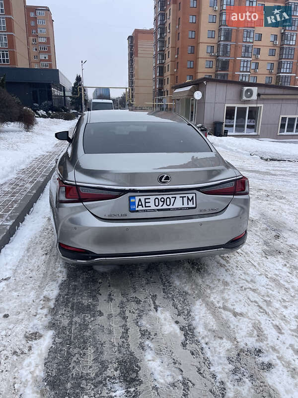 Седан Lexus ES 2019 в Днепре