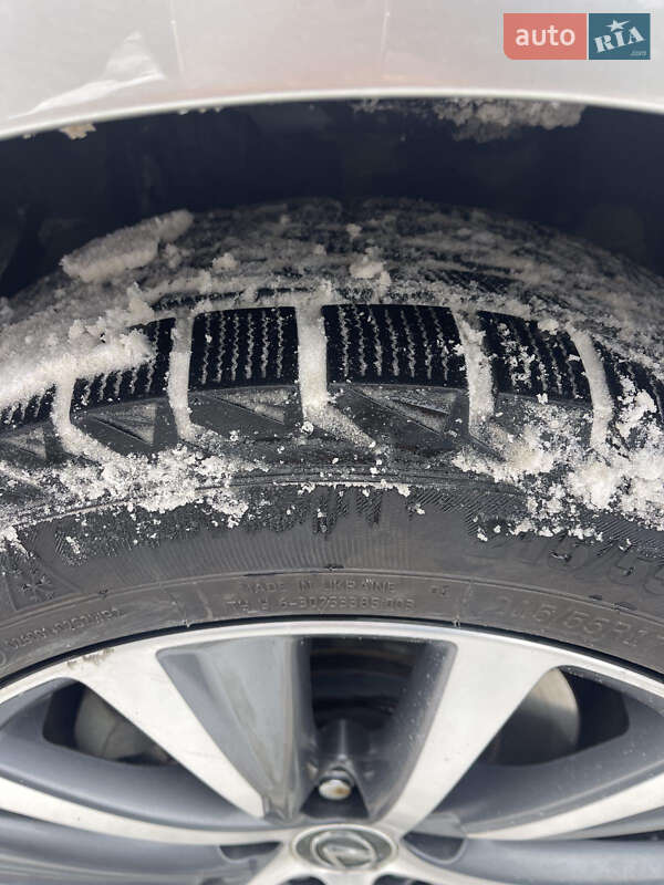 Седан Lexus ES 2019 в Днепре