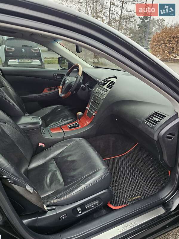 Седан Lexus ES 2006 в Киеве