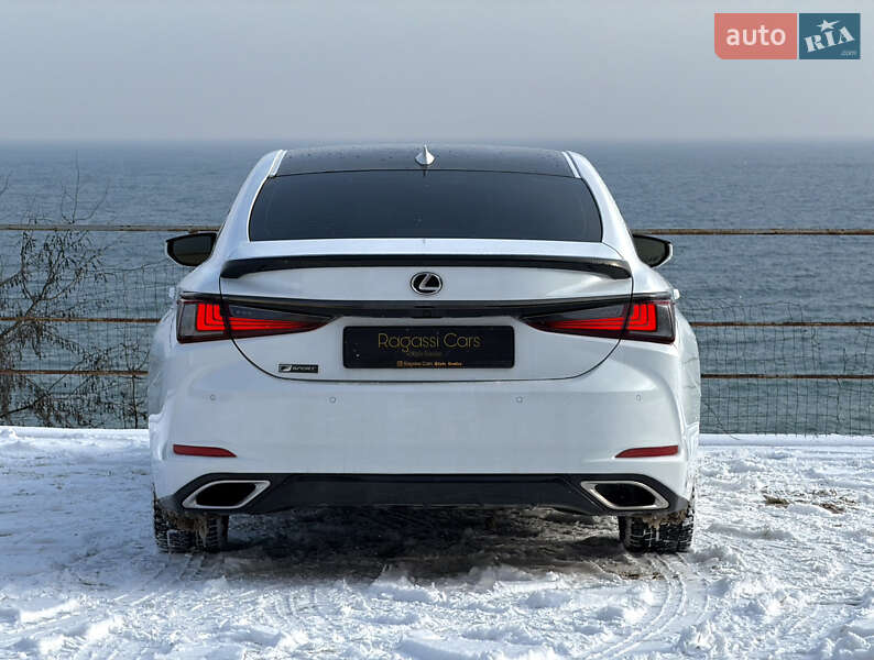 Седан Lexus ES 2020 в Одесі