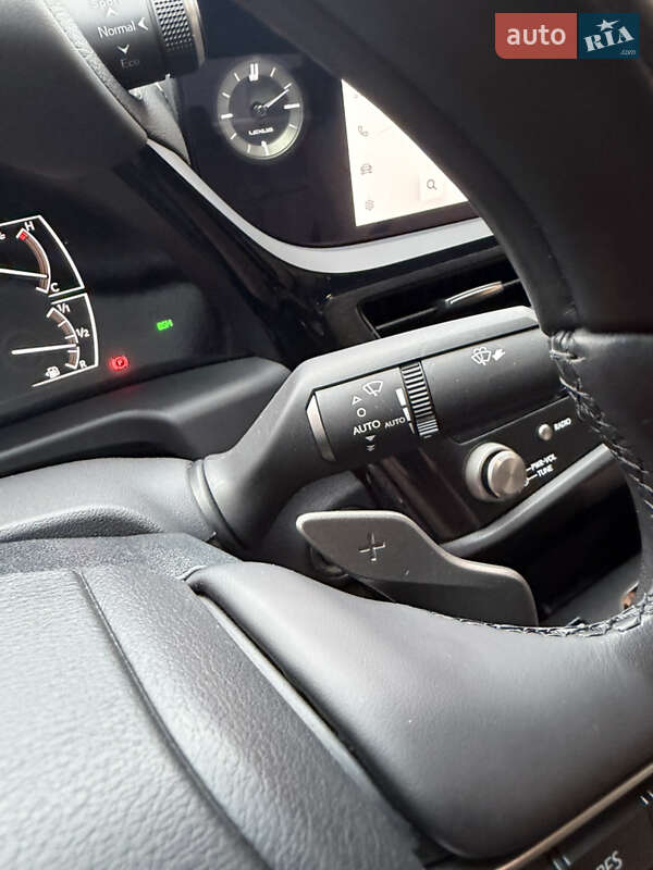 Седан Lexus ES 2024 в Самборі фото 28 Седан Lexus ES 2024 в Самборі