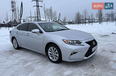 Седан Lexus ES 2014 в Киеве