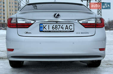 Седан Lexus ES 2014 в Киеве