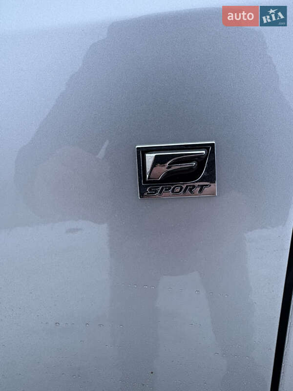 Седан Lexus ES 2014 в Киеве фото 28 Седан Lexus ES 2014 в Киеве