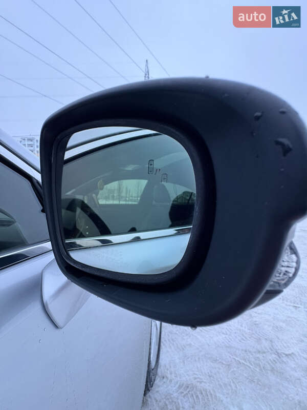 Седан Lexus ES 2014 в Киеве фото 70 Седан Lexus ES 2014 в Киеве