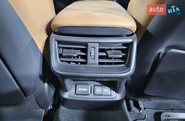Седан Lexus ES 2022 в Киеве