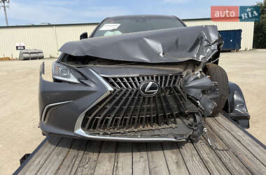 Седан Lexus ES 2023 в Запорожье