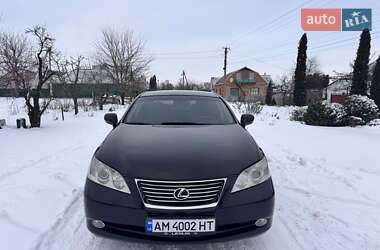 Седан Lexus ES 2008 в Умані