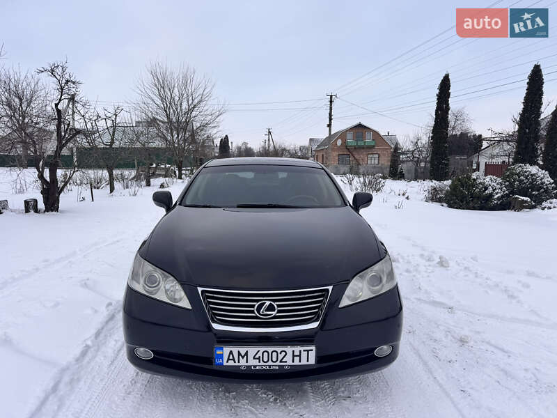Седан Lexus ES 2008 в Умані