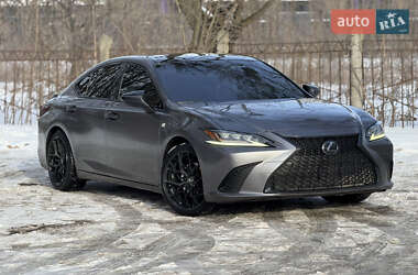 Седан Lexus ES 2019 в Вінниці