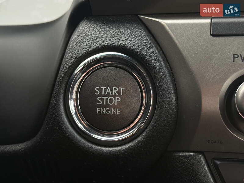 Седан Lexus ES 2016 в Києві