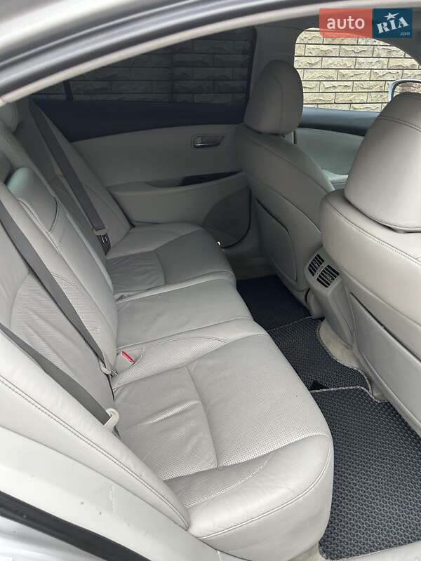 Седан Lexus ES 2007 в Чернівцях