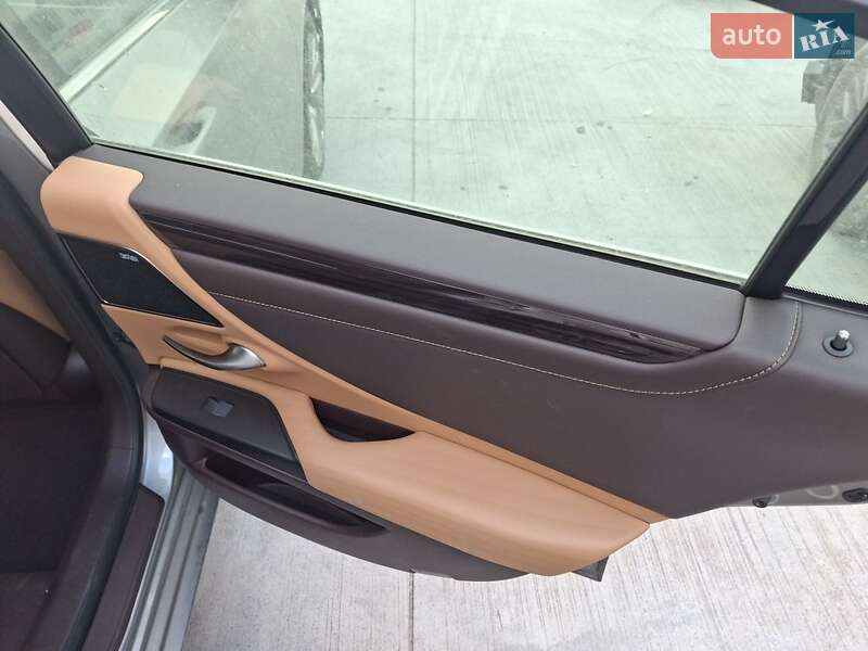 Седан Lexus ES 2019 в Києві фото 15 Седан Lexus ES 2019 в Києві