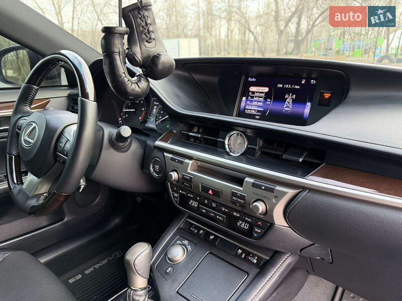 Седан Lexus ES 2017 в Запоріжжі фото 11 Седан Lexus ES 2017 в Запоріжжі