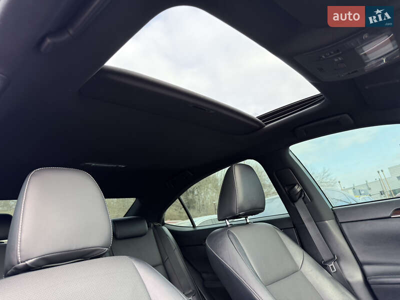 Седан Lexus ES 2017 в Запоріжжі фото 26 Седан Lexus ES 2017 в Запоріжжі
