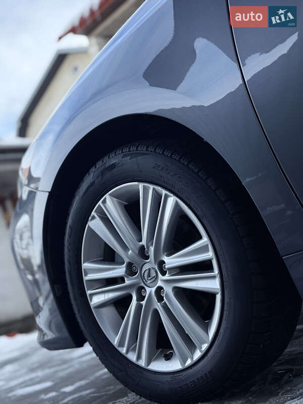 Седан Lexus ES 2014 в Львові фото 6 Седан Lexus ES 2014 в Львові