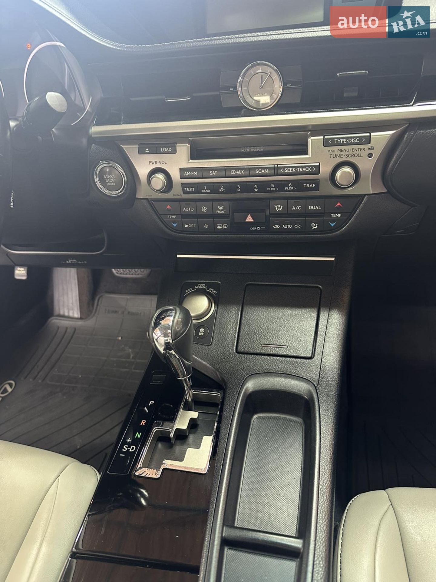 2014 Lexus ES - мініатюра 17
